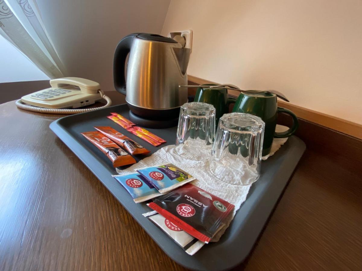 Zámecký Hotel Zlatý Orel Hranice  Exteriér fotografie